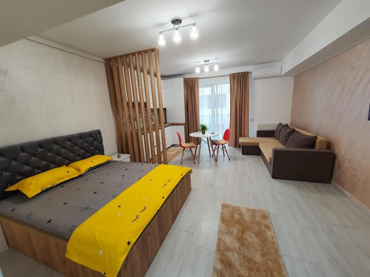 Listone' Apartment 12 Mamaia Nord Navodari Exterior photo
