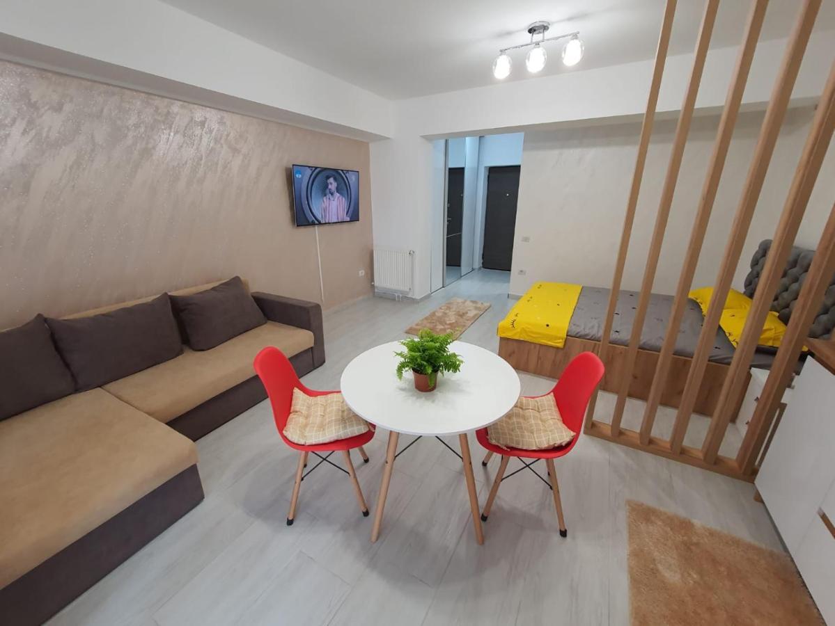 Listone' Apartment 12 Mamaia Nord Navodari Exterior photo