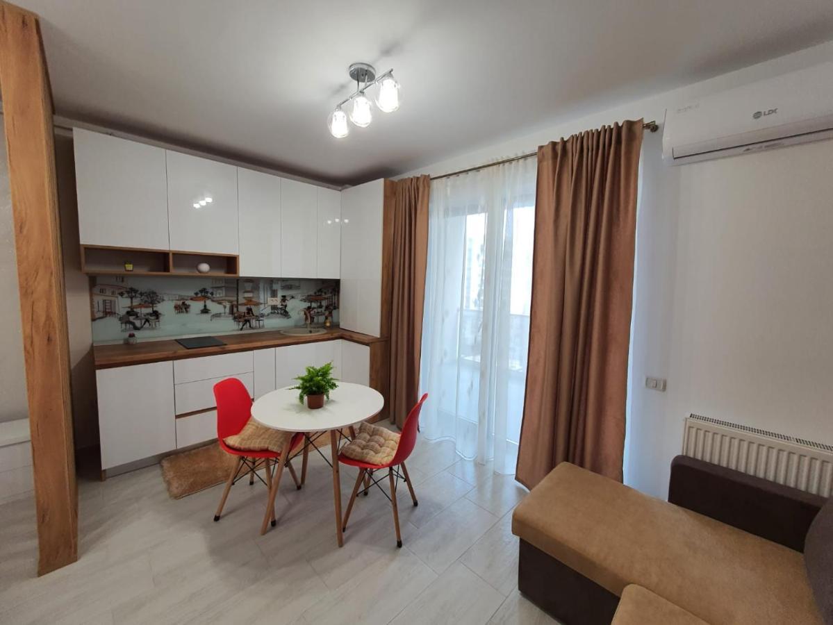 Listone' Apartment 12 Mamaia Nord Navodari Exterior photo