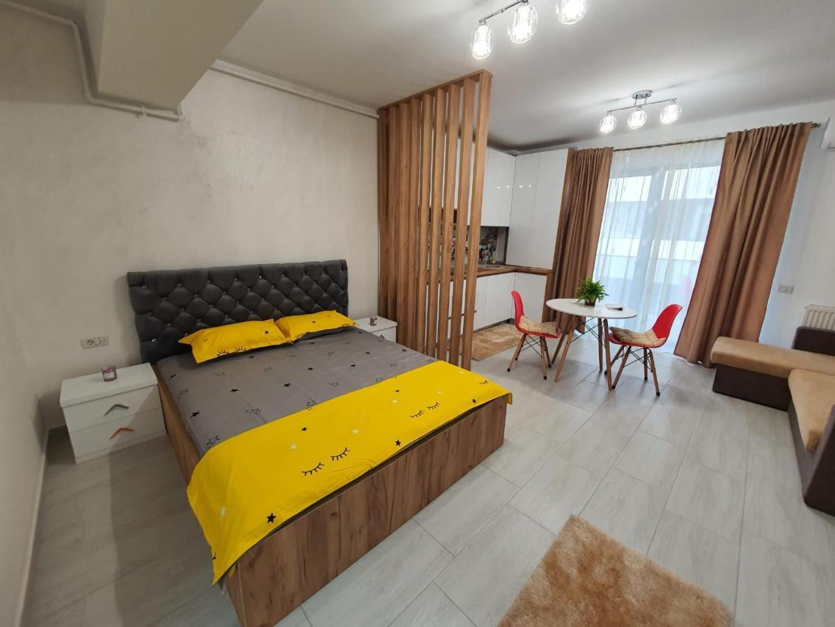 Listone' Apartment 12 Mamaia Nord Navodari Exterior photo